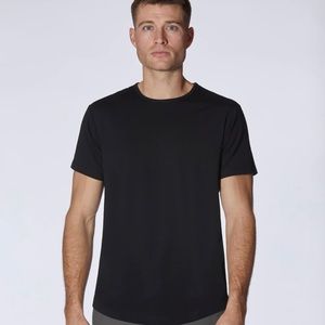 Cuts Men’s Crew Curve Hem short sleeve tee shirt. Black, size medium. New.